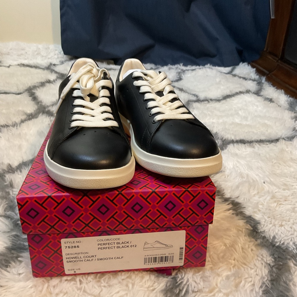 Black Leather Women Sneakers